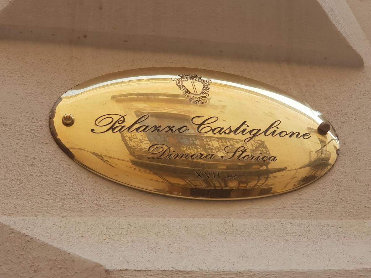 Palazzo Castiglione Bed & Breakfast Gallipoli Bagian luar foto