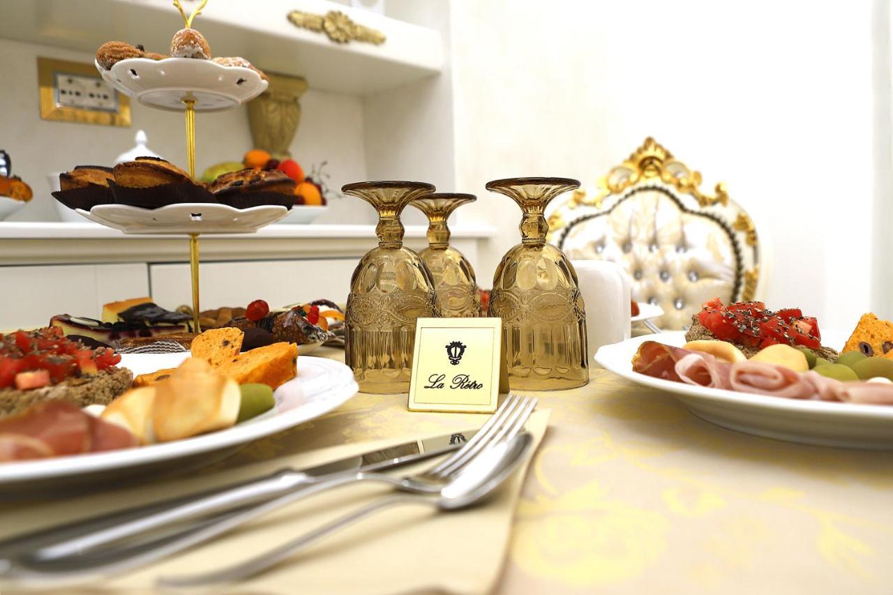 Palazzo Castiglione Bed & Breakfast Gallipoli Bagian luar foto